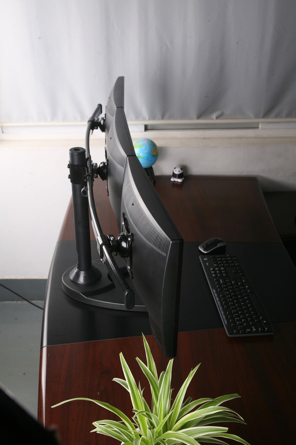 LCD TripleMonitorStandFreeStanding